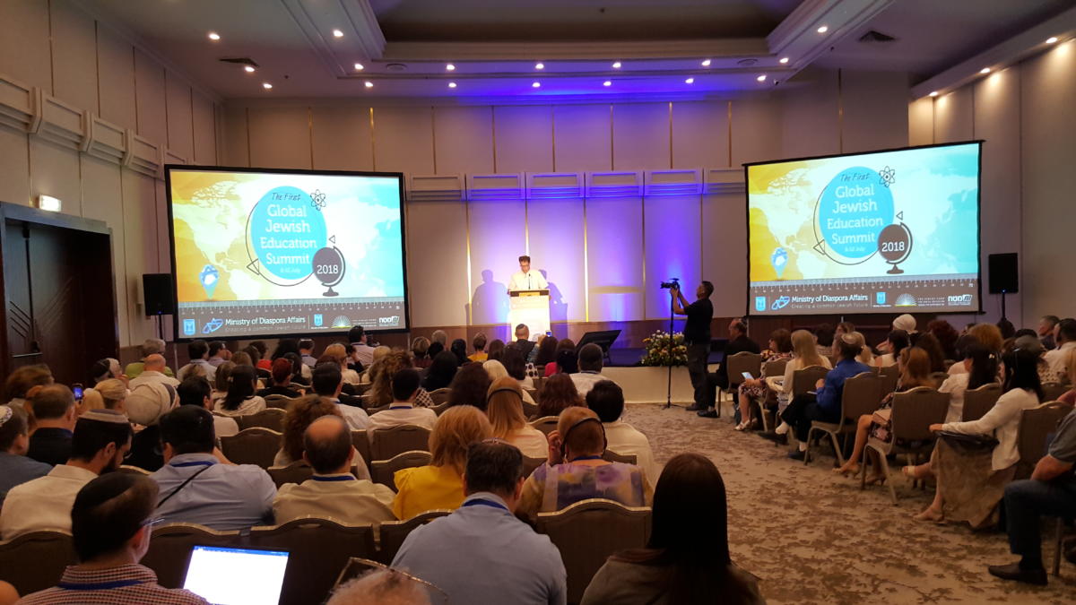 Dr. Daniel Gordis lecture about what to teach about Israel in the Diaspora how and why