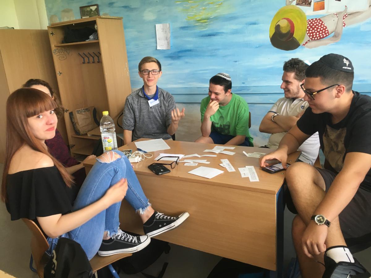 BT & SSG students collaborating in an English class